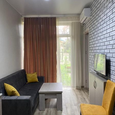 Lovely And Cozy Apartament In Tbilisi Luaran gambar